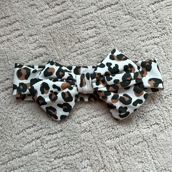 Mud Pie leopard print waterproof headband - Picture 2 of 8